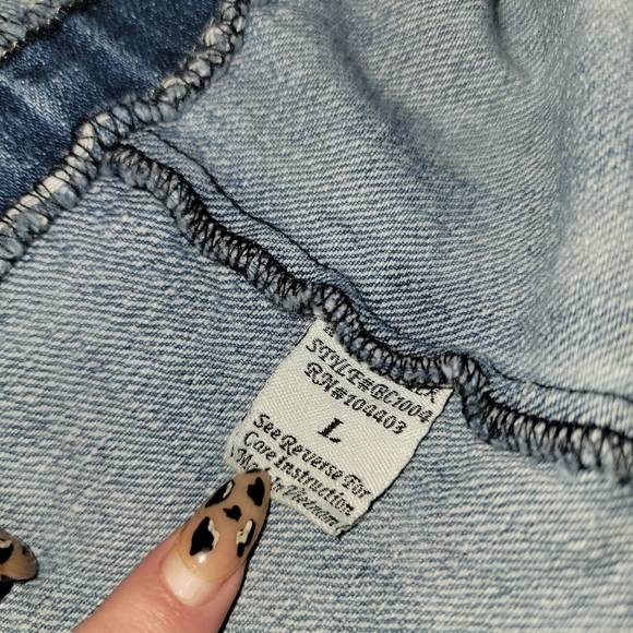 B.P. Collection distressed jean vest - Picture 4 of 5